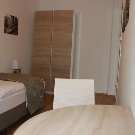 Schweitzer Center Appartement Graz