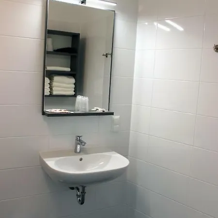 Schweitzer Center Διαμέρισμα Γκρατς