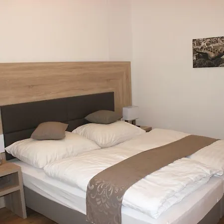 Schweitzer Center * Γκρατς