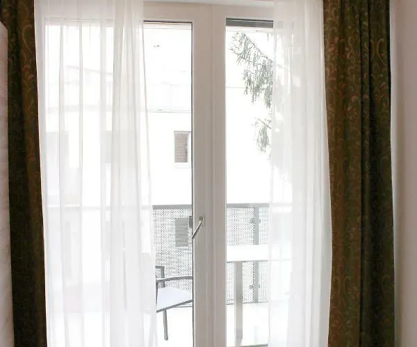 Schweitzer Center Appartement Graz